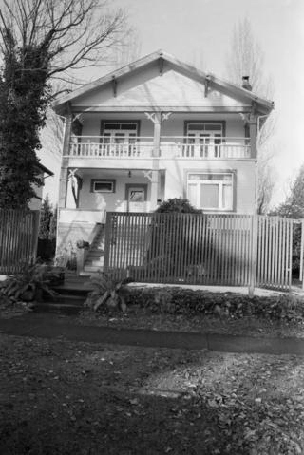 3575 Mayfair Avenue in the 1980s. CVA 790-2295.