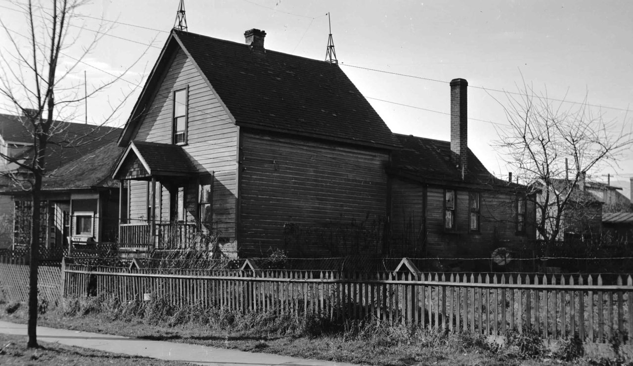 Former 472 School City of Vancouver Archives