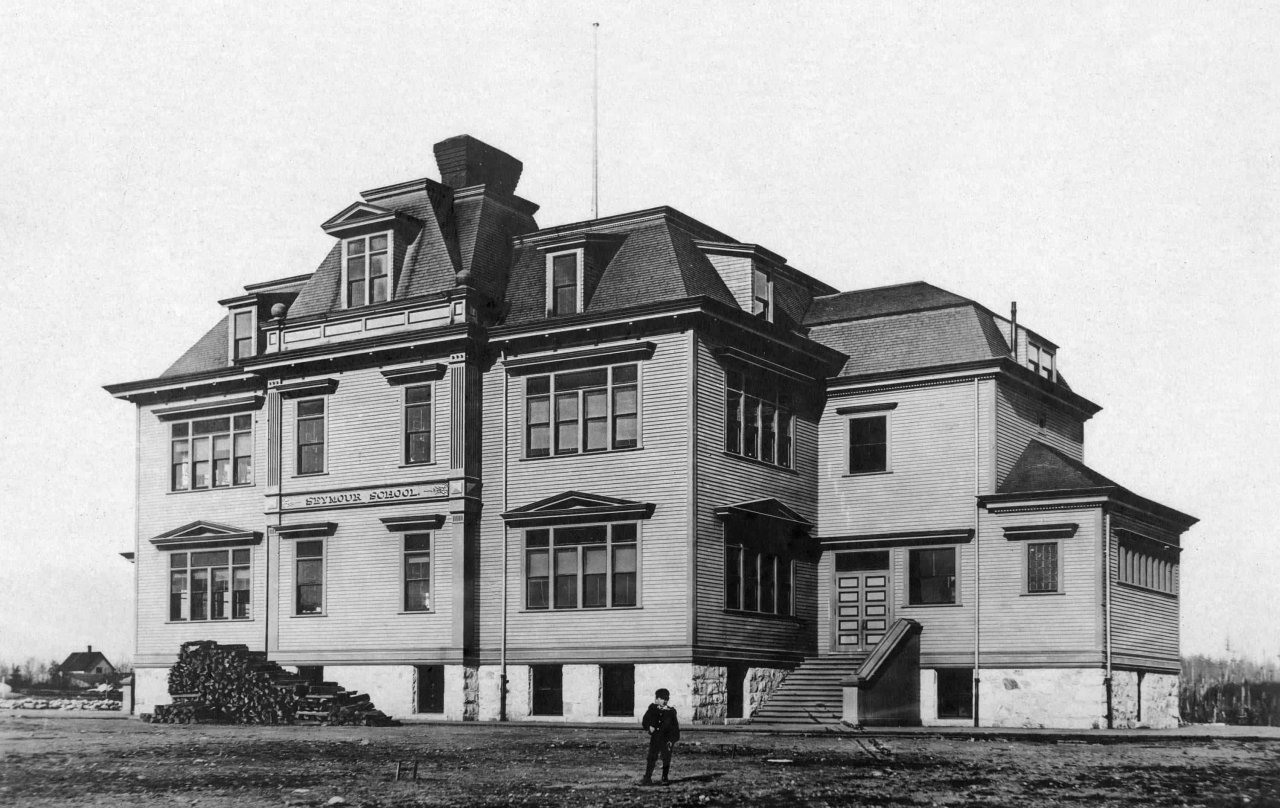 Lord Admiral Seymour Elementary School (Wooden Building) in 1902. Source: City of Vancouver Archives