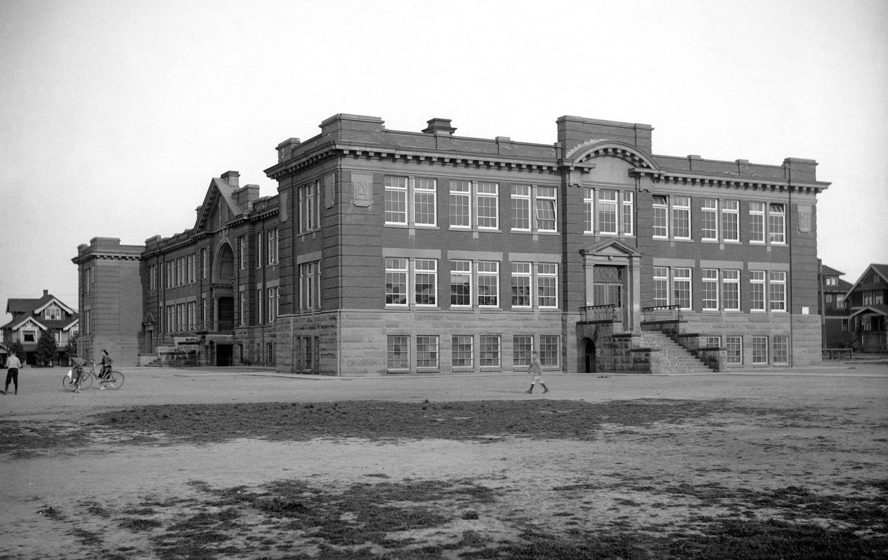 View of Lord Tennyson Elementary from Maple Street c. 1920. Source: City of Vancouver Archives 99-1000