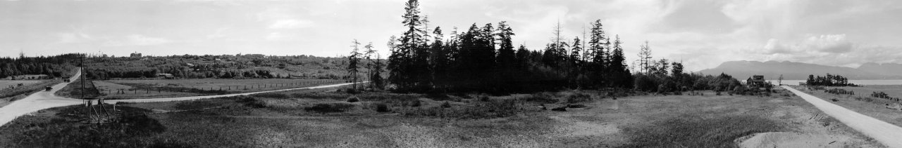 View of Imperial Street, Jericho Country Club Golf Course with Jericho beach and the North Shore in the background and Queen Mary school in the distance in 1919. Source: City of Vancouver Archives PAN N146B