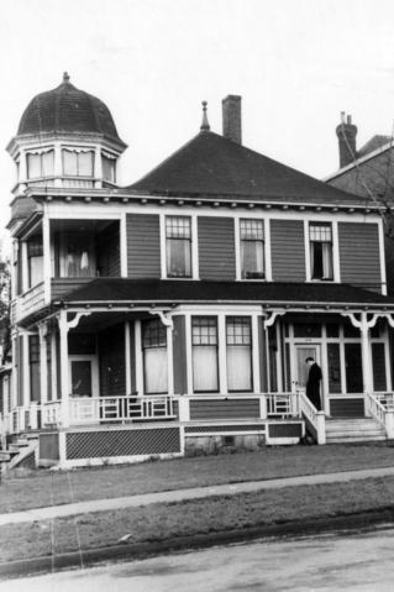 1415 Barclay Street 1957
Source: City of Vancouver Archives Item : Bu P508.93 - [Exterior of Roedde House - 1415 Barclay Street]