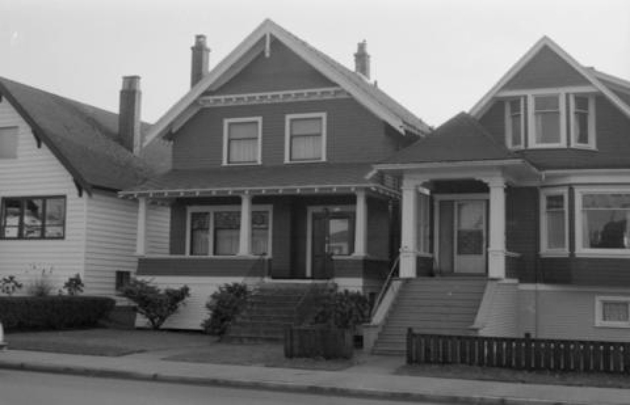 1842 E 12 Ave, 1985. Source: City of Vancouver Archives 791-0467_141