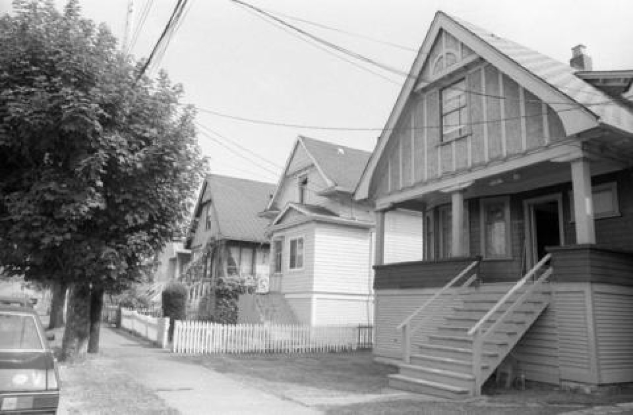 2016, 2024 and 2030 Ferndale Street c. 1985. Source: City of Vancouver Archives 790-0199