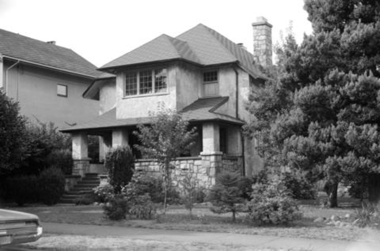 2185 E 3rd Avenue c. 1978. Source: City of Vancouver Archives 786-74.01