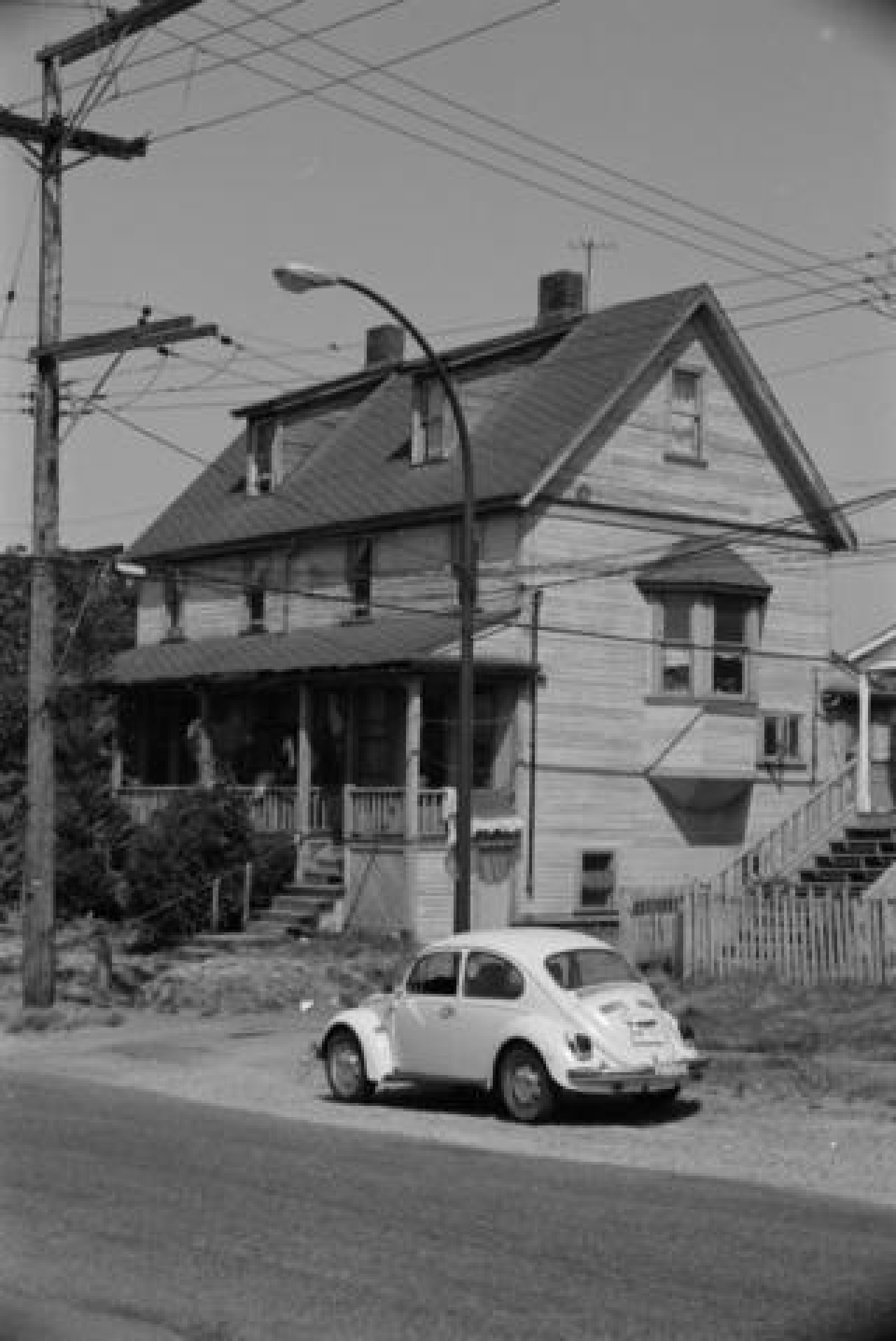 2216-2218 St. George Street c. 1978. Source: City of Vancouver Archive 786-60.15