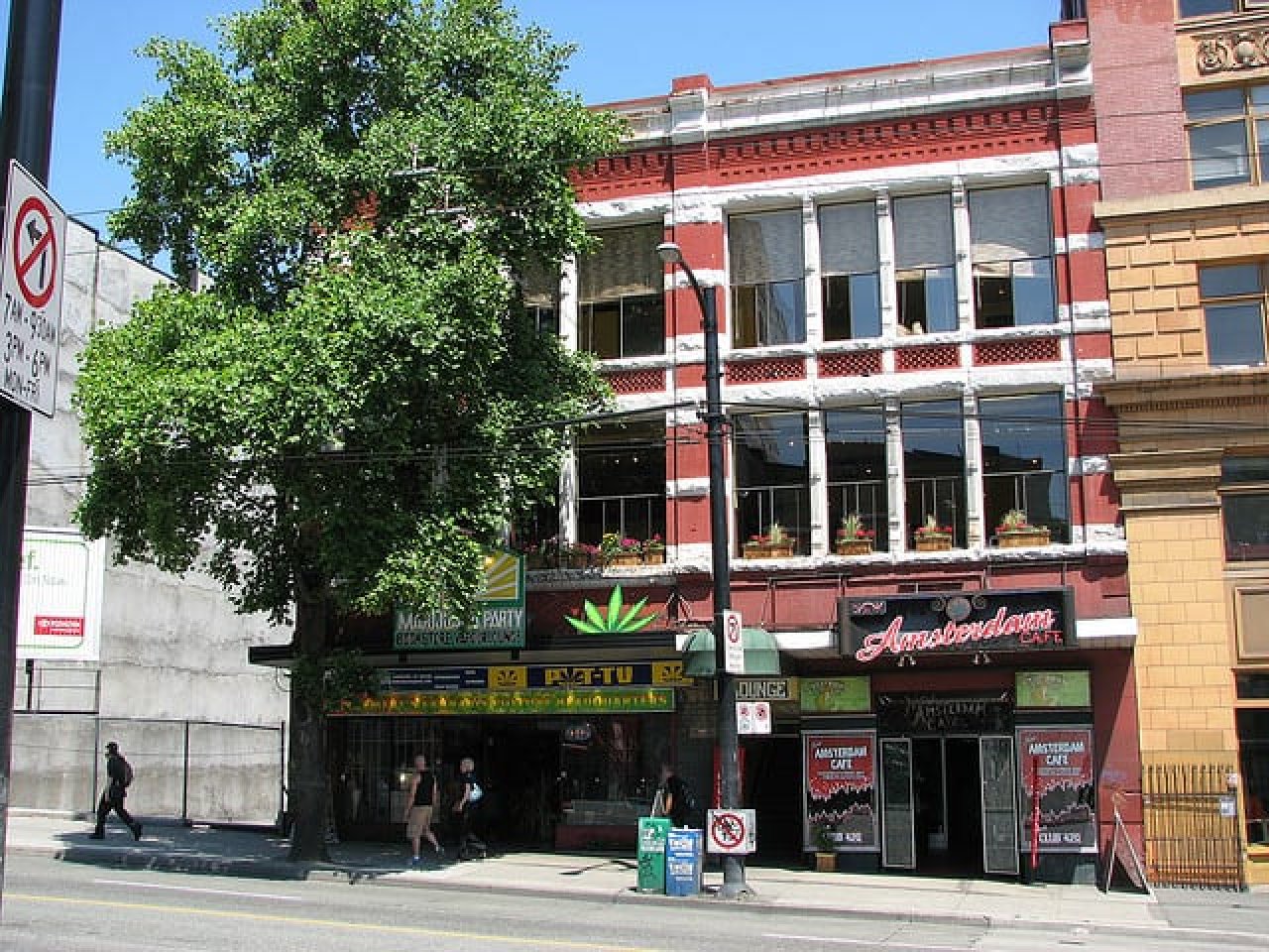 First Rogers Block at 301-307 W Hastings Street. Credit: Bob Hare