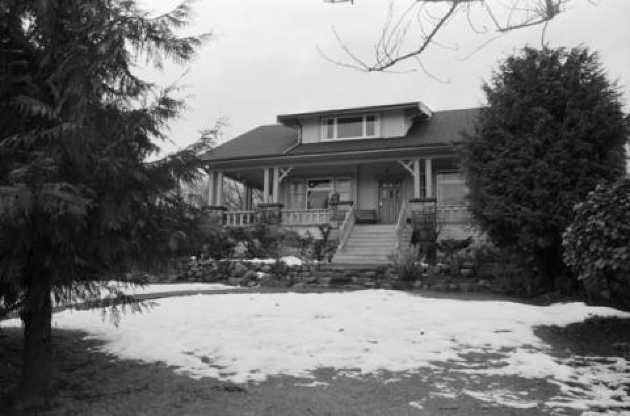 3223 W 37th Avenue 1985
Source: City of Vancouver Archives Item : CVA 790-2283 - 3223 West 37th Avenue